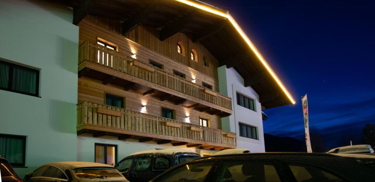 Hotel Essl In Filzmoos Esterno foto